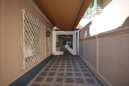 Apartamento para alugar com 120m², 3 quartos e 3 vagasÁrea de Serviço 1