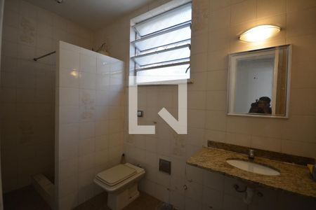 Apartamento para alugar com 120m², 3 quartos e 3 vagasBanheiro