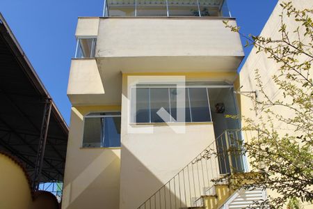 Casa à venda com 300m², 4 quartos e 2 vagasQuintal