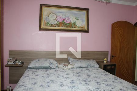 Casa à venda com 300m², 4 quartos e 2 vagasSuíte 2