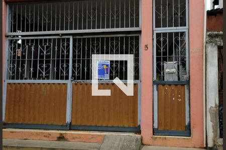 Apartamento para alugar com 95m², 2 quartos e sem vagaFachada