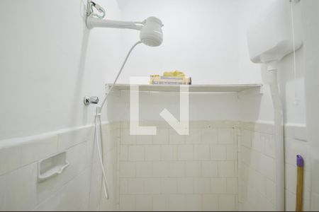 Apartamento para alugar com 85m², 2 quartos e 1 vaga Apartamento para alugar com 85m², 2 quartos e 1 vagaBanheiro de Serviço