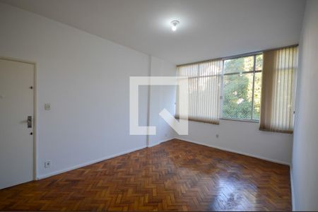 Sala de apartamento para alugar com 2 quartos, 85m² em Praça da Bandeira, Rio de Janeiro