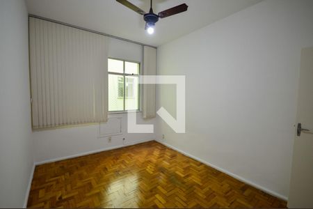 Apartamento para alugar com 85m², 2 quartos e 1 vaga Apartamento para alugar com 85m², 2 quartos e 1 vagaQuarto 2
