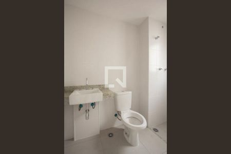 Apartamento à venda com 99m², 2 quartos e 1 vagaBanheiro da Suíte 1