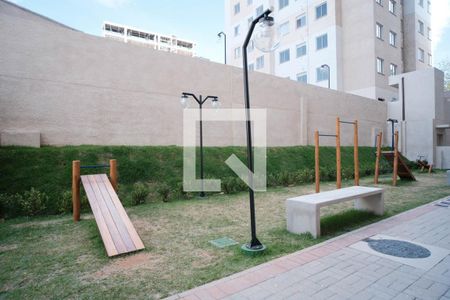 Apartamento à venda com 37m², 2 quartos e sem vagaÁrea comum