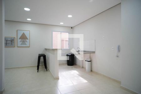 Apartamento à venda com 37m², 2 quartos e sem vagaÁrea comum