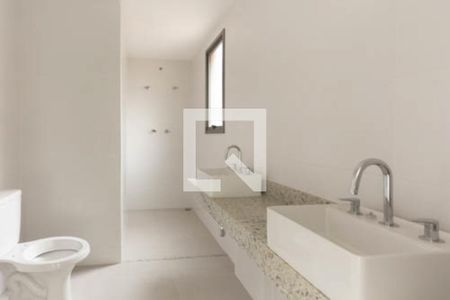 Apartamento à venda com 99m², 2 quartos e 1 vagaBanheiro da Suíte 2