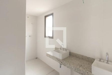 Apartamento à venda com 99m², 2 quartos e 1 vagaBanheiro da Suíte 2