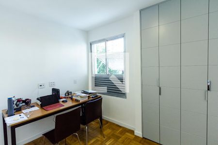 Quarto 1 de apartamento para alugar com 3 quartos, 103m² em Vila Uberabinha, São Paulo