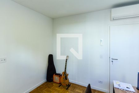 Quarto 1 de apartamento para alugar com 3 quartos, 103m² em Vila Uberabinha, São Paulo