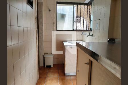 Apartamento para alugar com 108m², 4 quartos e 1 vagaÁrea de Serviço