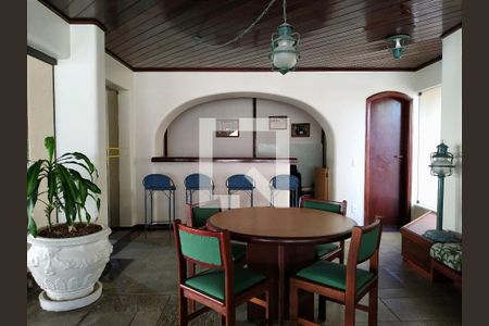 Apartamento para alugar com 108m², 4 quartos e 1 vagaSalão de Festas