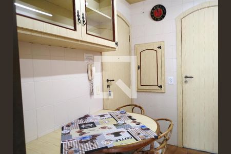 Apartamento para alugar com 108m², 4 quartos e 1 vagaCozinha