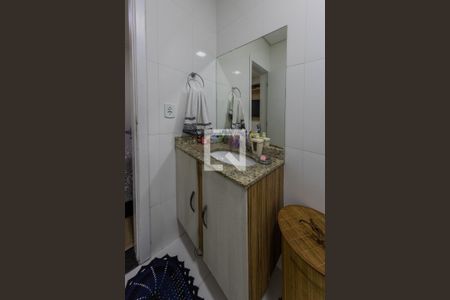 Casa à venda com 140m², 3 quartos e 2 vagasBanheiro