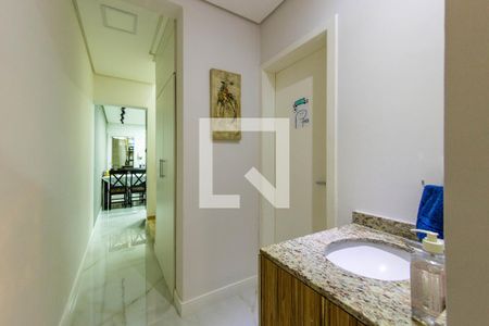 Banheiro de casa para alugar com 3 quartos, 140m² em Vila Lucia, São Paulo