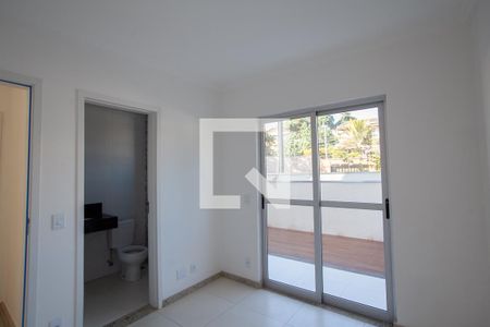 Suíte  de apartamento à venda com 3 quartos, 110m² em Candelária, Belo Horizonte