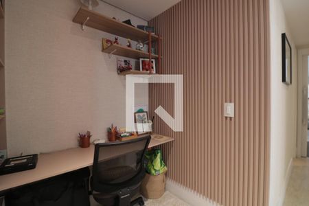 Apartamento à venda com 110m², 3 quartos e 2 vagasEscritório