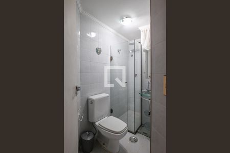 Apartamento à venda com 74m², 3 quartos e 1 vaga Apartamento à venda com 74m², 3 quartos e 1 vagaBanheiro