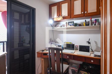 Apartamento à venda com 74m², 3 quartos e 1 vaga Apartamento à venda com 74m², 3 quartos e 1 vagaQuarto 2