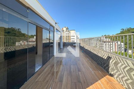 Apartamento para alugar com 220m², 5 quartos e 1 vaga Apartamento para alugar com 220m², 5 quartos e 1 vagaTerraço/Cobertura