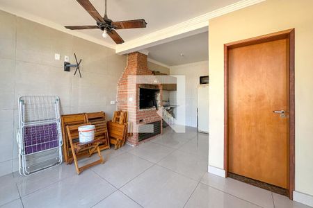 Apartamento para alugar com 220m², 5 quartos e 1 vaga Apartamento para alugar com 220m², 5 quartos e 1 vagaChurrasqueira