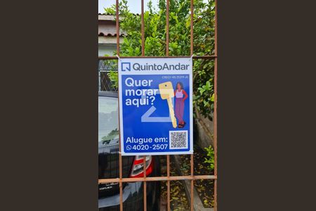 Placa instalada de casa à venda com 1 quarto, 55m² em Sarandi, Porto Alegre