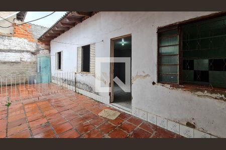 Fachada do imóvel de casa à venda com 1 quarto, 55m² em Sarandi, Porto Alegre
