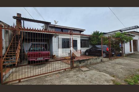 Fachada do imóvel de casa à venda com 1 quarto, 55m² em Sarandi, Porto Alegre