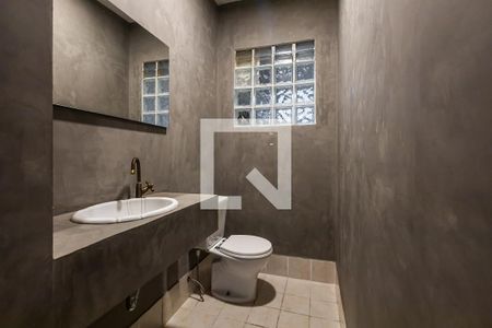 Casa à venda com 130m², 2 quartos e 1 vagaLavabo