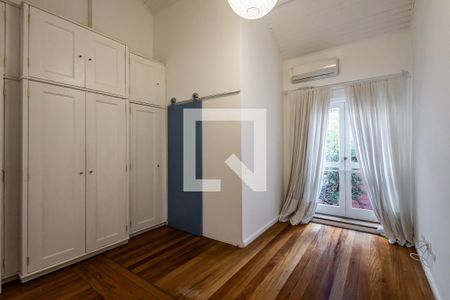 Casa à venda com 130m², 2 quartos e 1 vagaSuíte 2