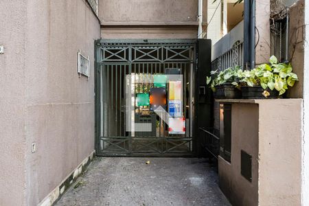 Casa à venda com 130m², 2 quartos e 1 vagaFachada 2