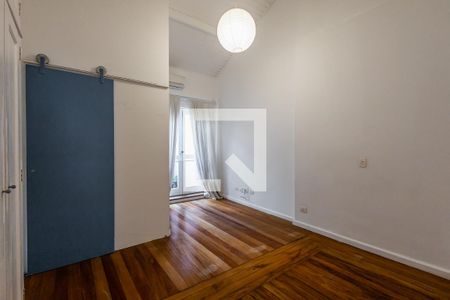 Casa à venda com 130m², 2 quartos e 1 vagaSuíte 2