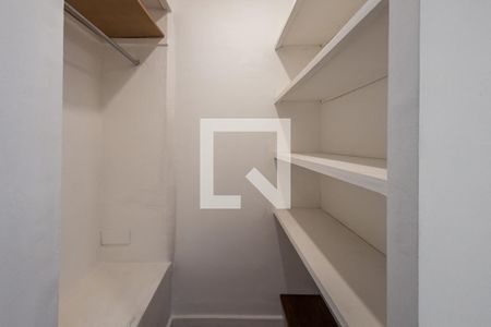 Casa à venda com 130m², 2 quartos e 1 vagaSuíte 1