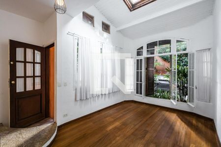 Sala de casa à venda com 2 quartos, 130m² em Jardim Paulista, São Paulo