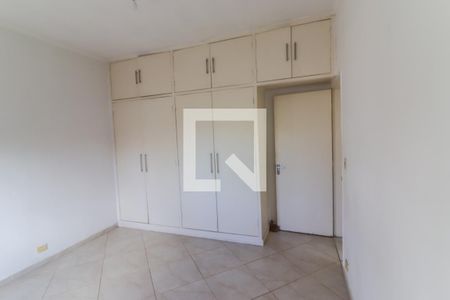 Quarto de casa à venda com 8 quartos, 375m² em Jardim Bonfiglioli, São Paulo