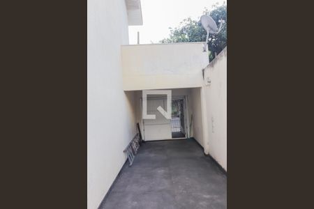 Casa à venda com 375m², 8 quartos e 8 vagasCondomínio - 6 Apartamentos