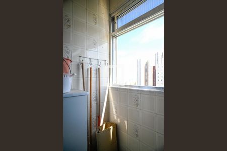 Apartamento à venda com 73m², 2 quartos e 1 vagaÁrea de Serviço