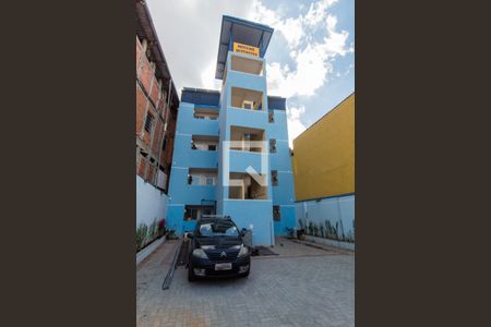 Fachada de kitnet/studio para alugar com 8 quartos, 220m² em Jardim Maria Duarte, São Paulo