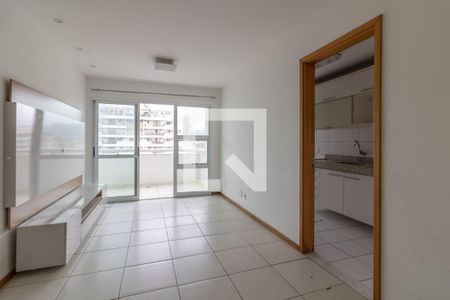 Sala de apartamento para alugar com 2 quartos, 140m² em Recreio dos Bandeirantes, Rio de Janeiro