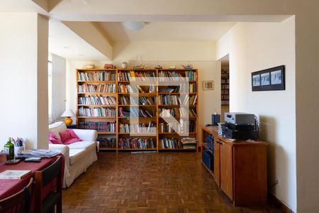 Sala de apartamento para alugar com 2 quartos, 121m² em Urca, Rio de Janeiro