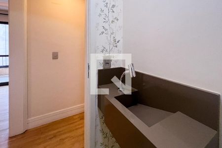 Lavabo de apartamento para alugar com 3 quartos, 115m² em Vila Uberabinha, São Paulo