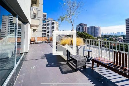 Apartamento à venda com 23m², 1 quarto e sem vagaÁrea externa