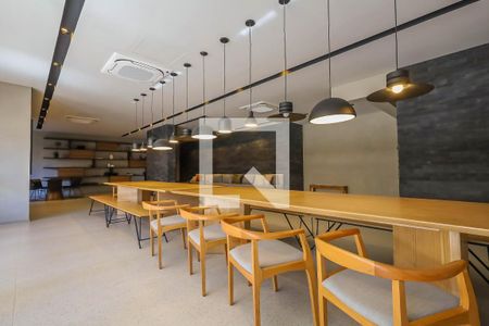 Studio à venda com 28m², 1 quarto e sem vagaÁrea comum - Salão de festas