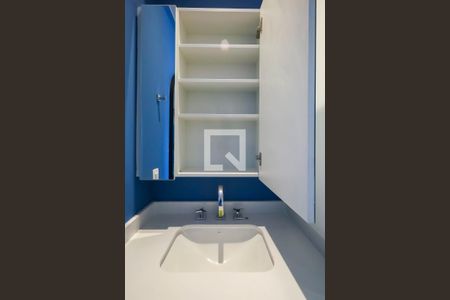 Studio à venda com 28m², 1 quarto e sem vagaArmário do Lavabo