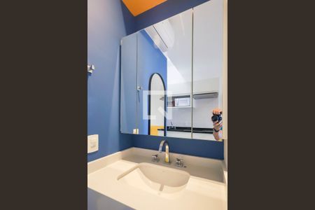 Studio à venda com 28m², 1 quarto e sem vagaArmário do Lavabo