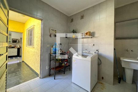 Casa à venda com 240m², 2 quartos e 3 vagasÁrea de Serviço