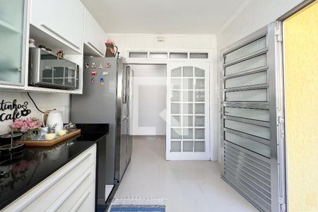 Casa à venda com 240m², 2 quartos e 3 vagasCozinha