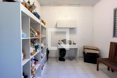 Casa à venda com 240m², 2 quartos e 3 vagasQuarto de Serviço