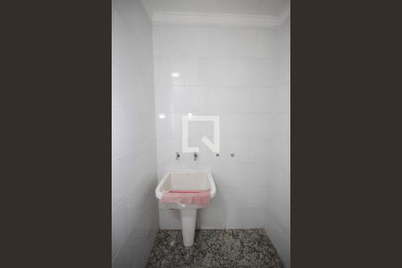 Casa à venda com 129m², 2 quartos e 2 vagas Casa à venda com 129m², 2 quartos e 2 vagasÁrea de Serviço